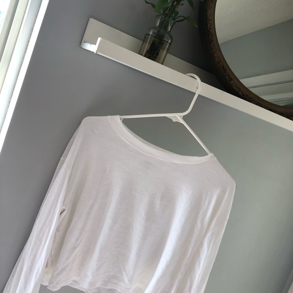 victoria secret white crop top